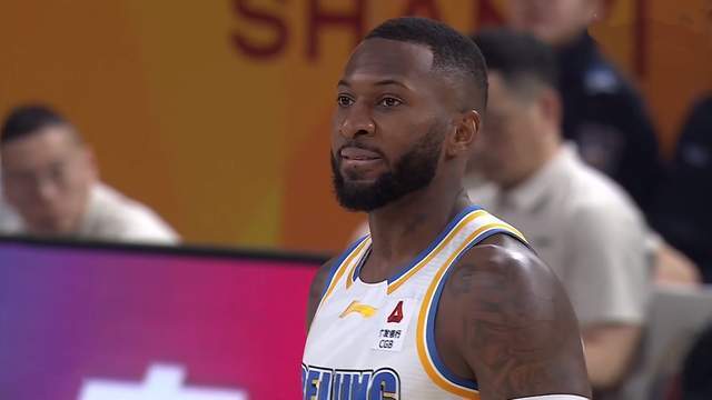 开云体育-拒绝逆转，北京男篮1分险胜山西 张才仁制胜补篮 翟晓川9+4+4全能